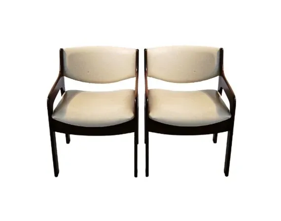 Set 2 Scandinavian chairs (1950s) image