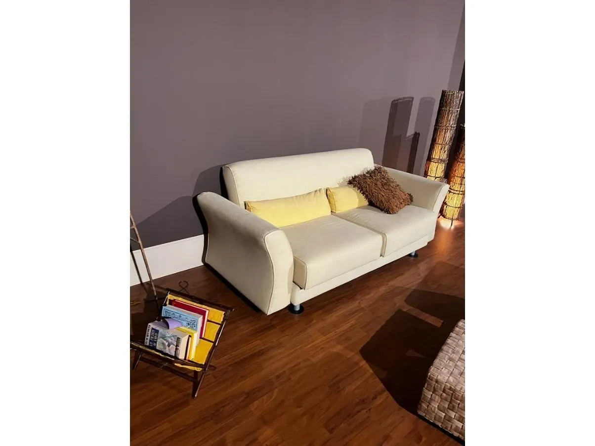 2 seater sofa in light yellow fabric, SX 4