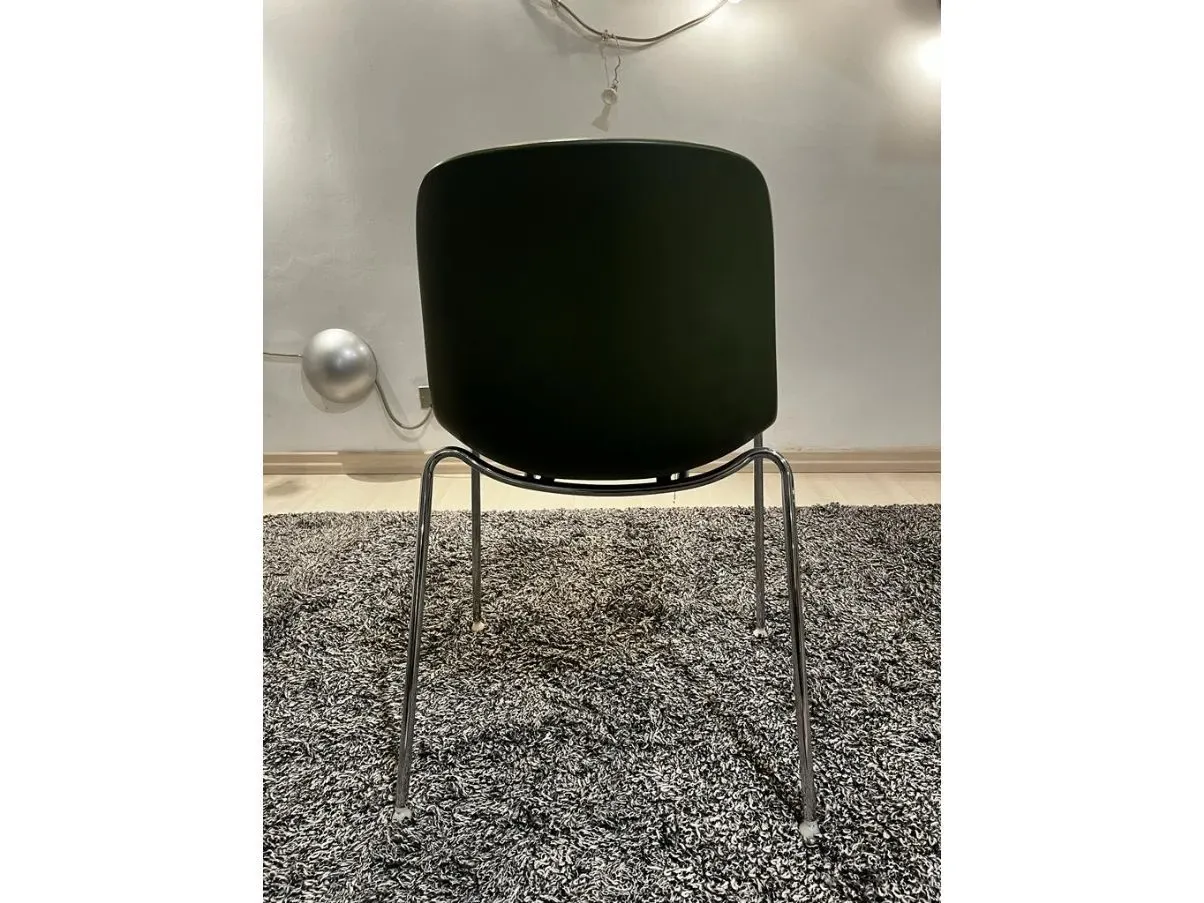 Sedia Loop verde, Infiniti 8