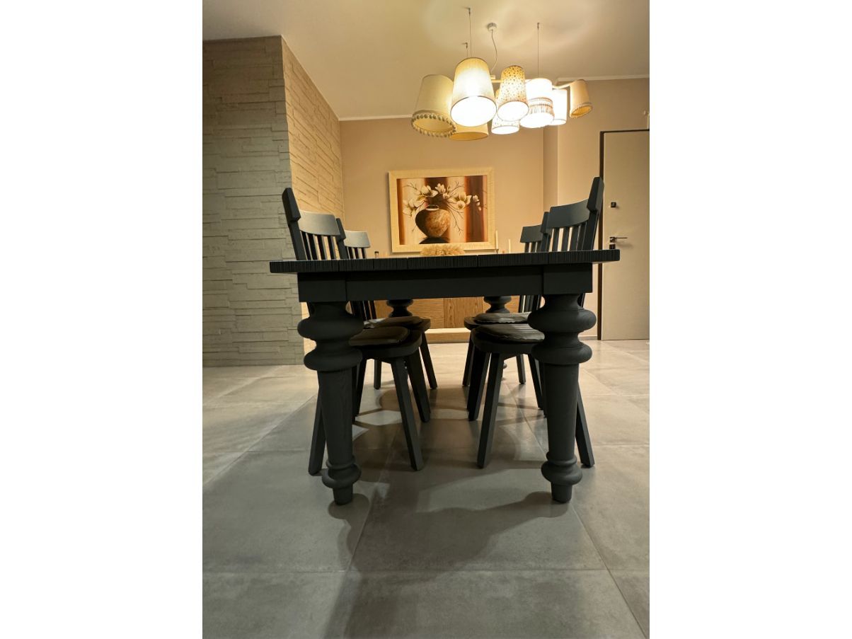 Set of a table and 4 chairs Gray in wood, Gervasoni Front