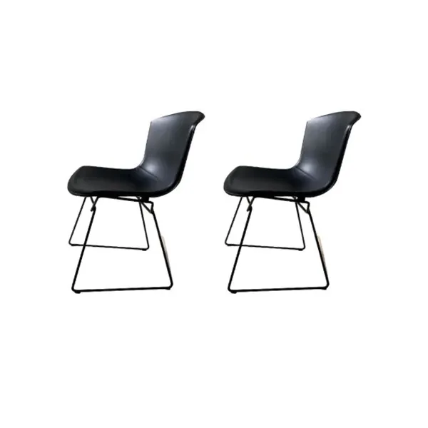 Set of 2 Eames chairs in steel and leather (black) 2