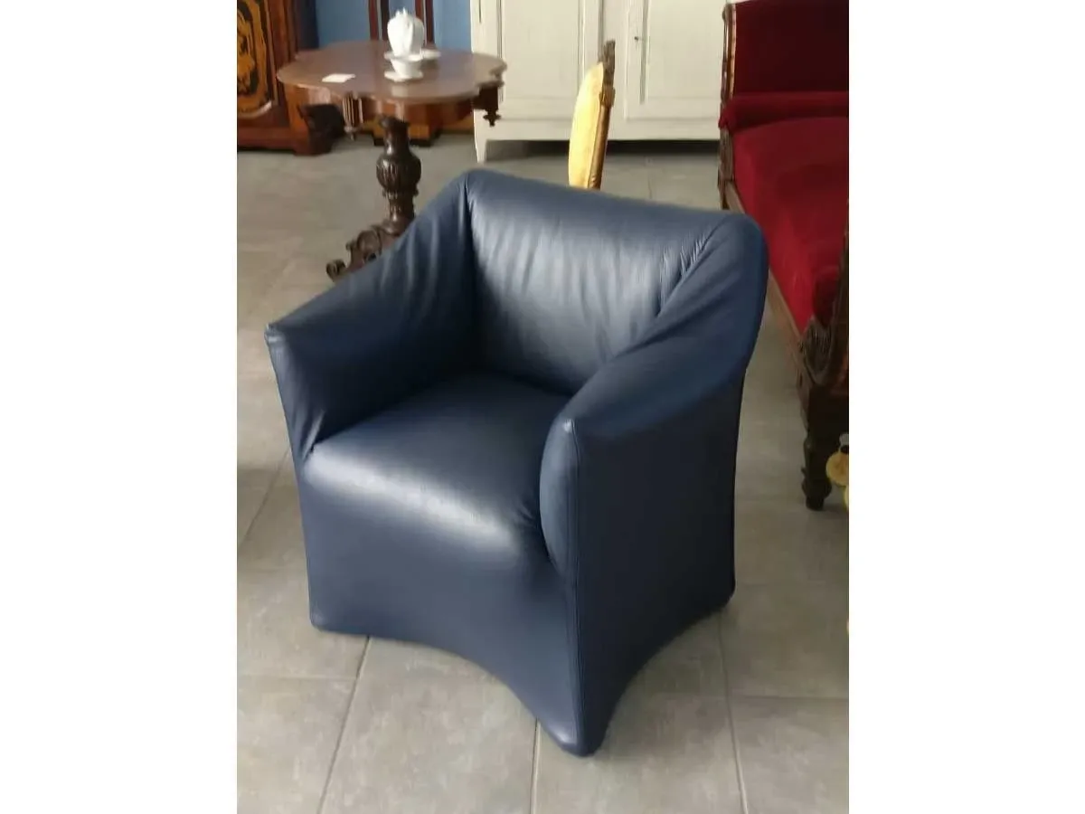 Set 2 684 armchairs, Cassina 5