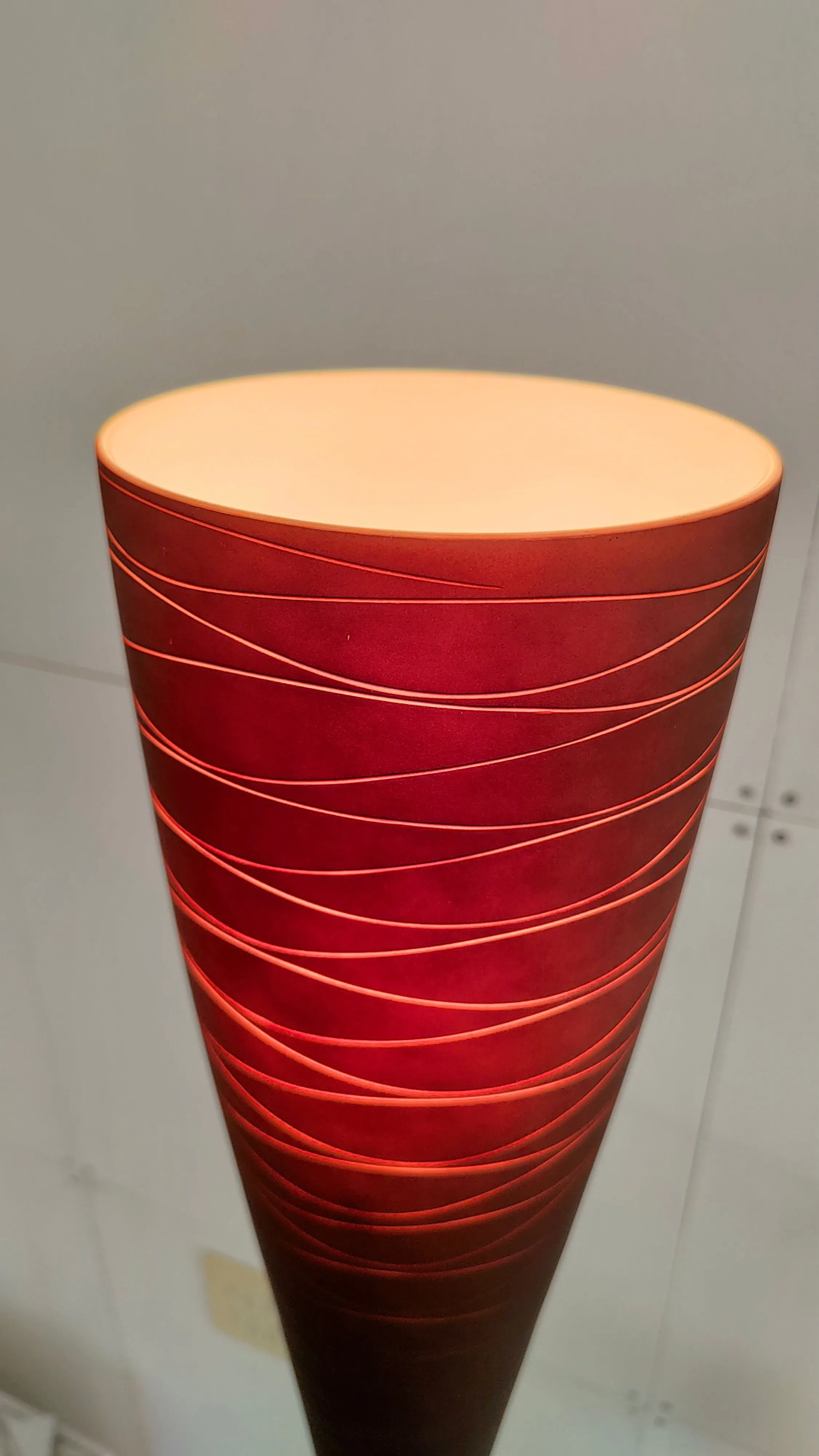 Lampada da terra con stelo in metallo, itre 5