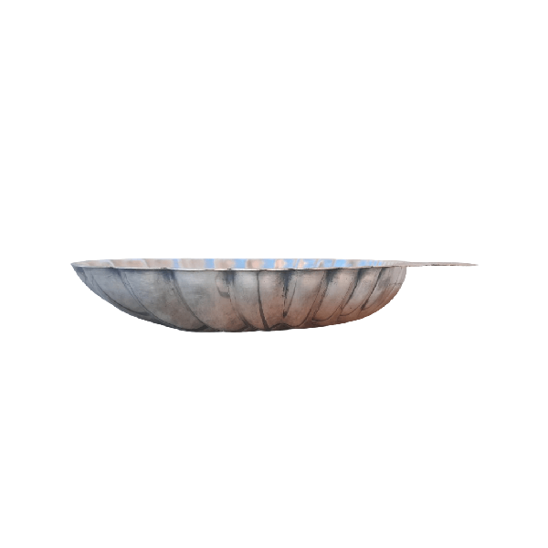 Christofle shell-shaped serving tray, Fleuron image