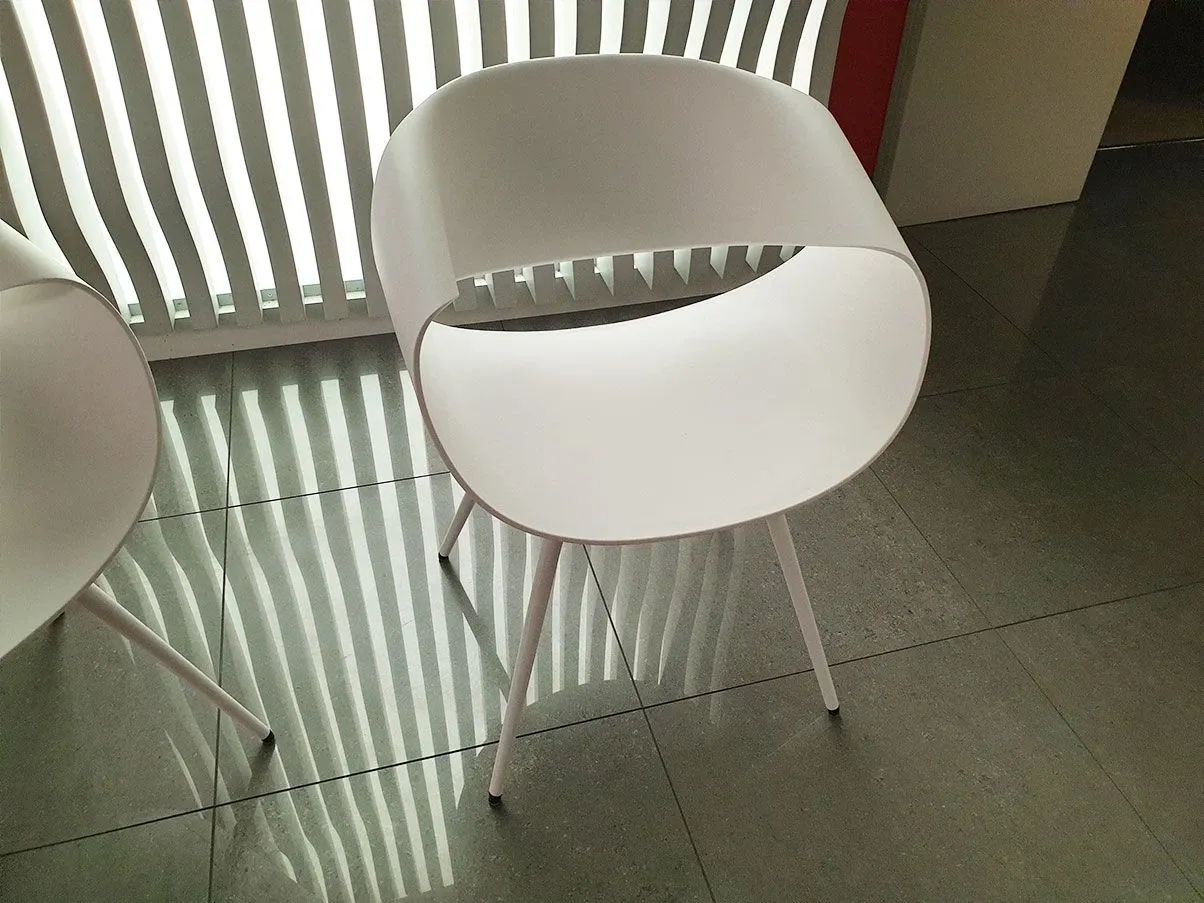 Little Perillo armchair in polypropylene (white), ZÜCO 4