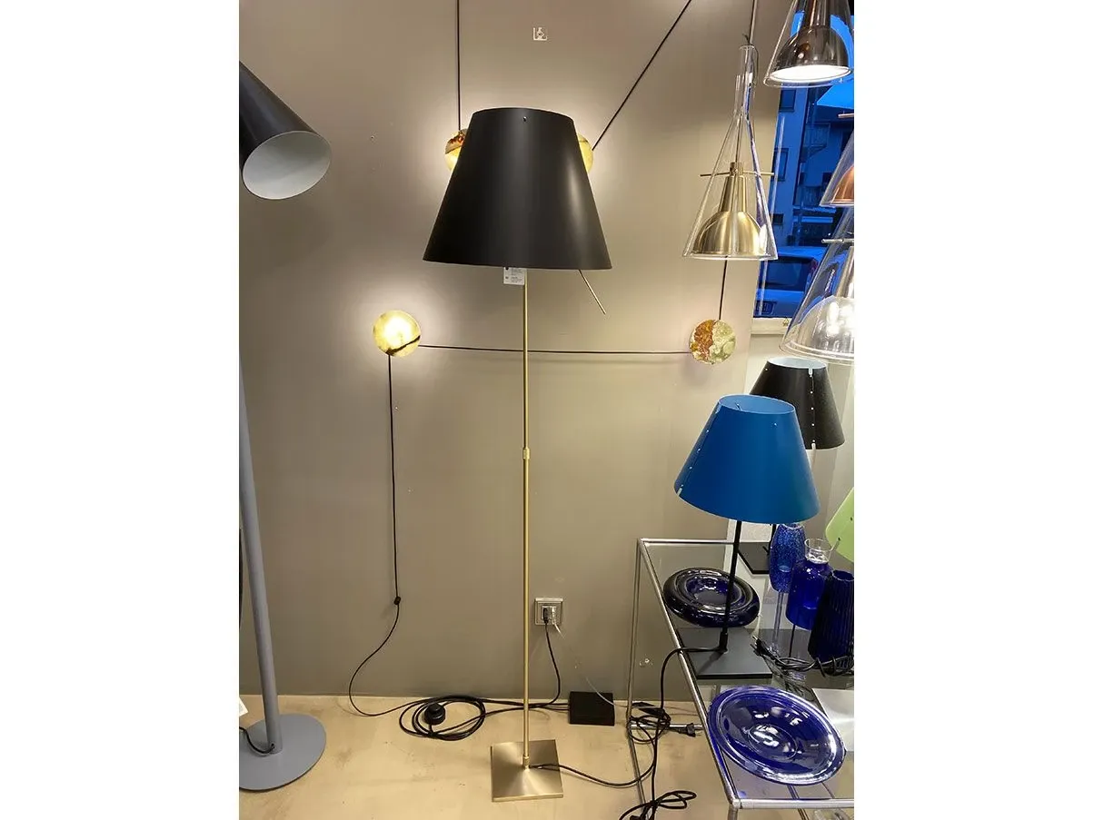 Lampada da terra Costanza Floor ottone (nero), Luceplan 3