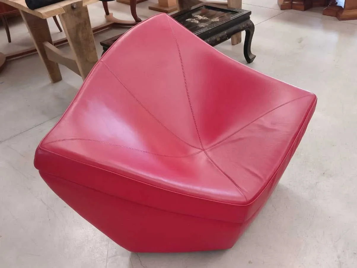 Nesting, Rossi di Albizzate 5