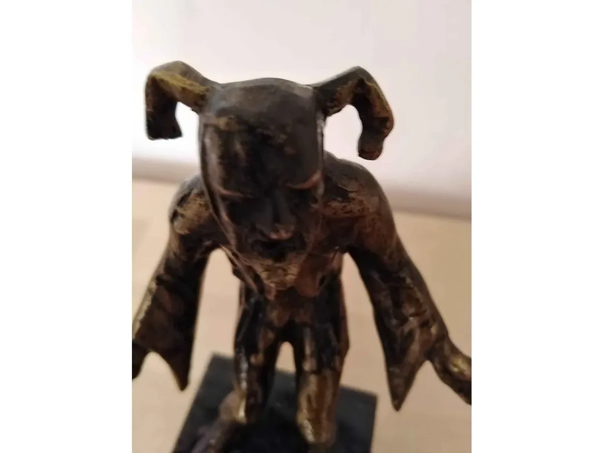 Vintage bronze and marble statue of Rigoletto (1970s) 3