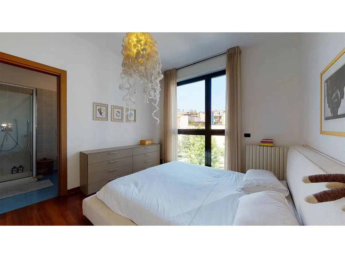 Letto matrimoniale Flou in tessuto con contenitore 2