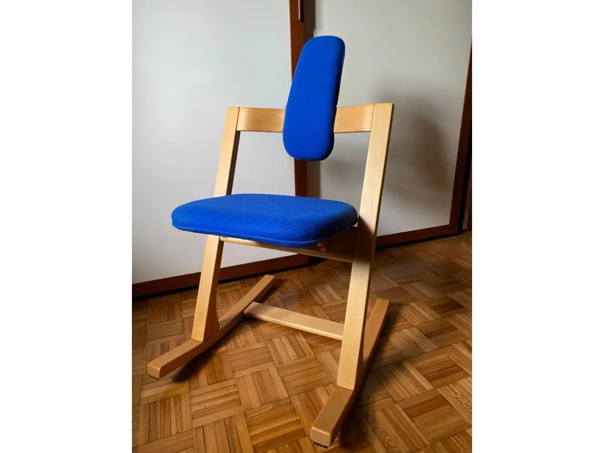 Set of 4 vintage electric blue chairs (1980s), Stokke image