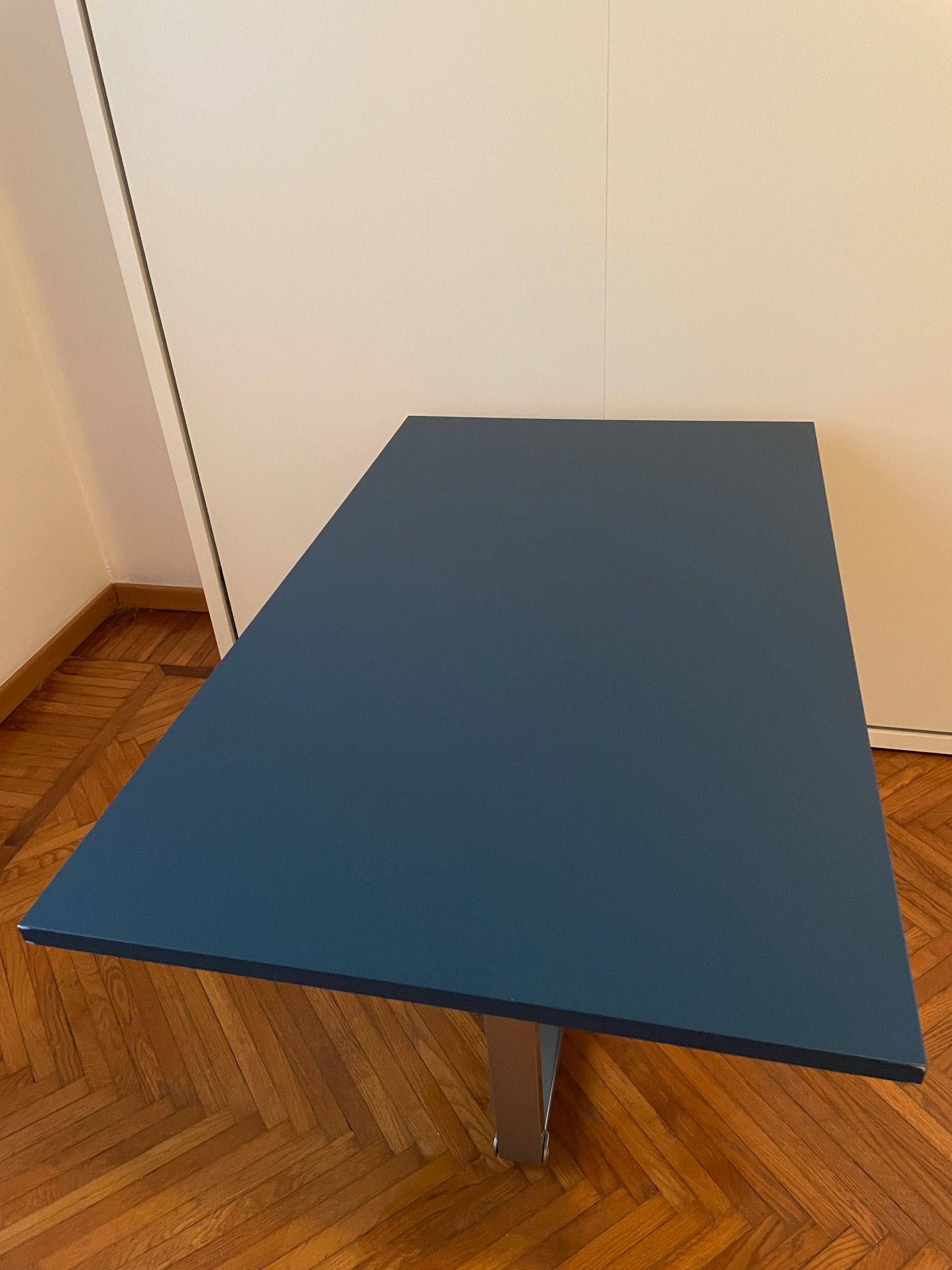 Convertible bed with wooden table, Clei  Front