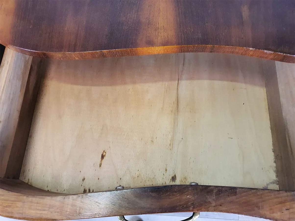Comò vintage Art Decò con cassetti e maniglie in ottone 7