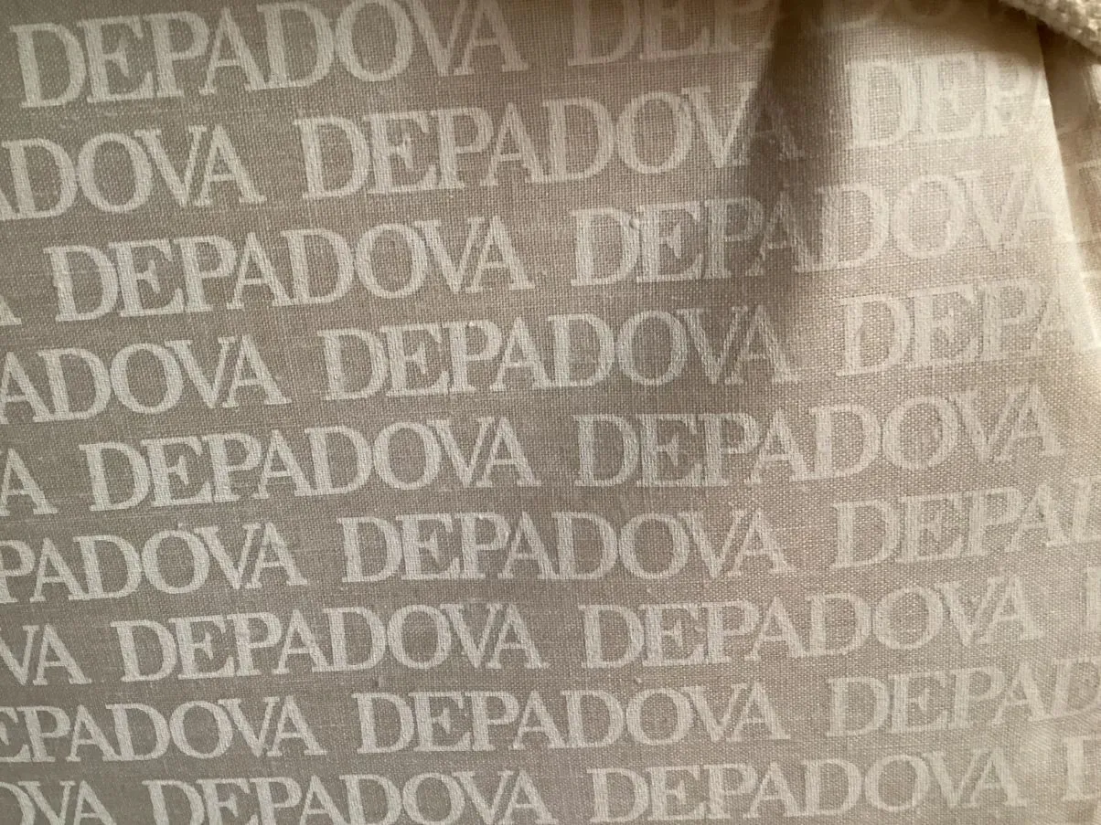 Divano Square 3 posti in tessuto bianco, De Padova 4