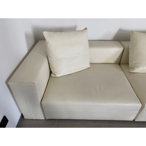 2-Sitzer Ledersofa Freestyle weiß Front