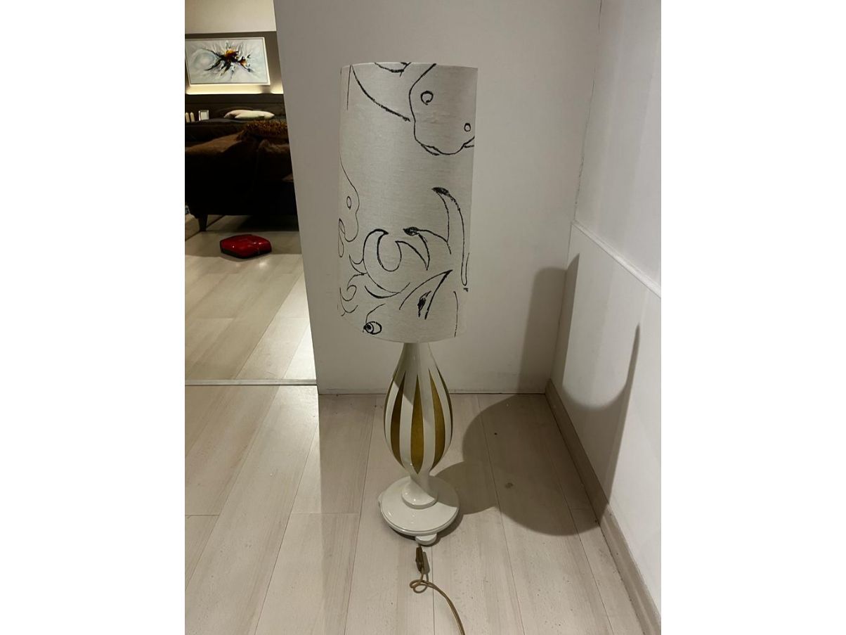 Lampada da terra Cavallo in legno laccato bianco, Il Paralume Marina 6