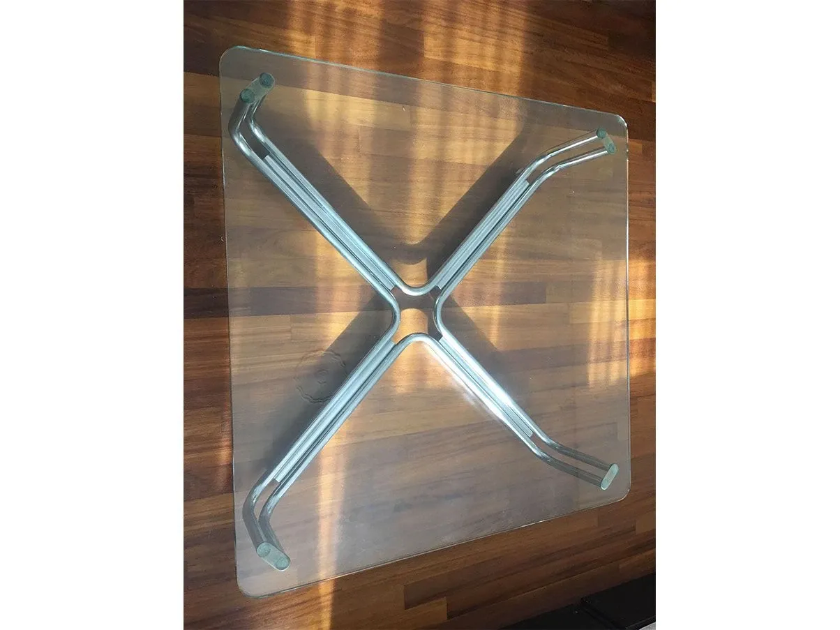 Tavolino da caffè 784 in acciaio e vetro, Cassina 4