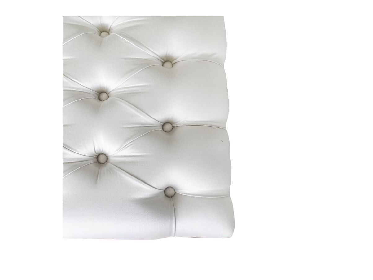 White Cleopatra ottoman 4