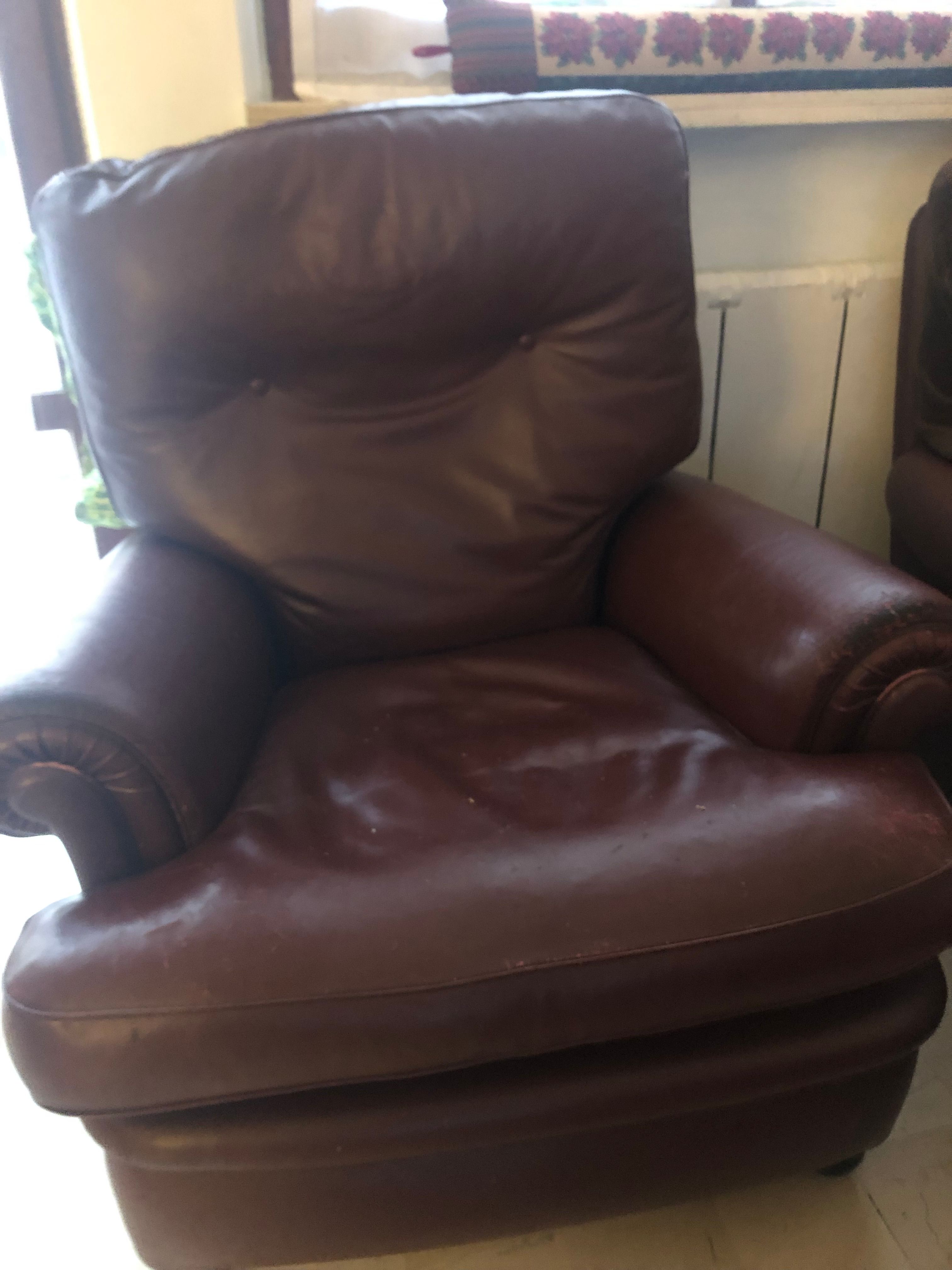 Vintage Ledersofa Set mit 2-Sitzer Couch und 2 Sesseln Front