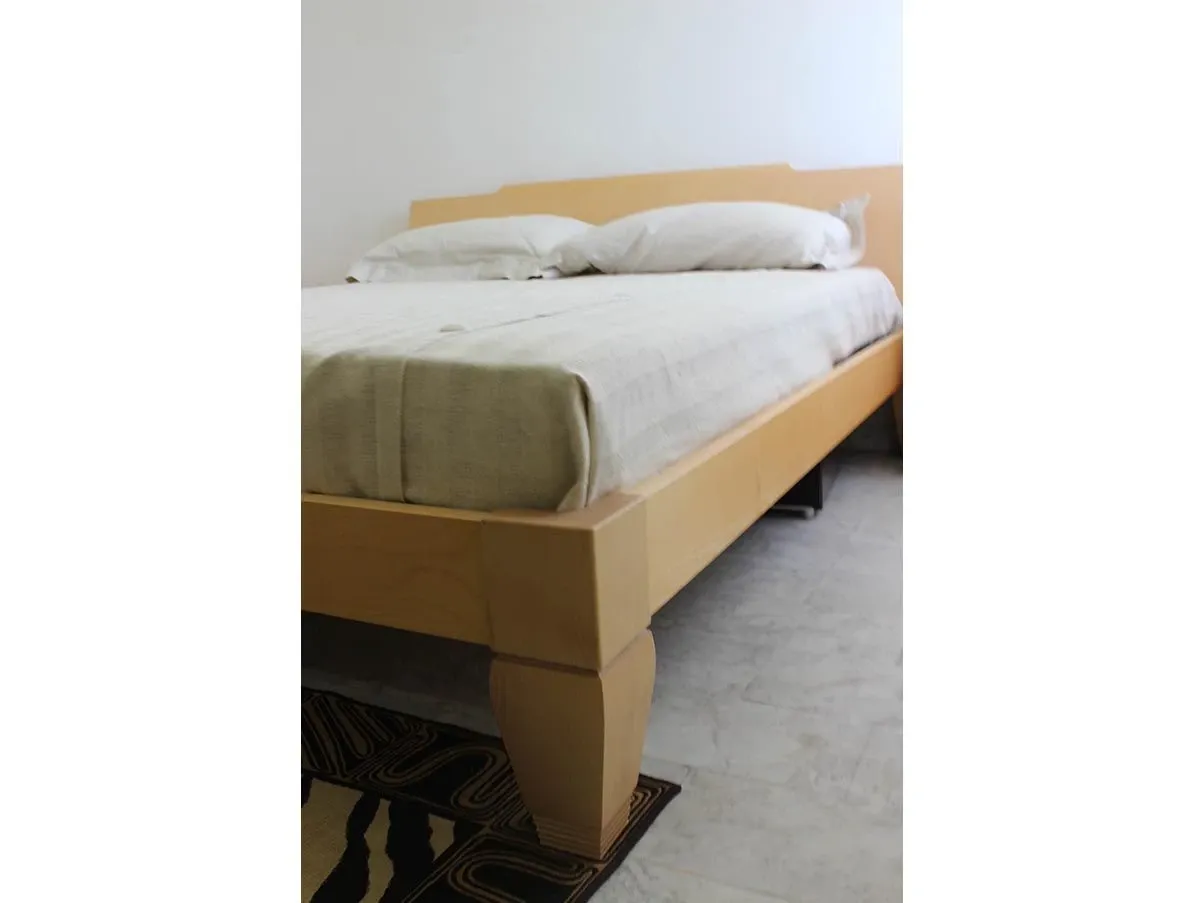 Temenos double bed with 2 bedside tables, Giorgetti 13