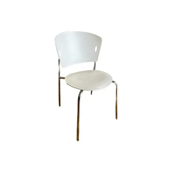 White plastic chair, Bontempi image