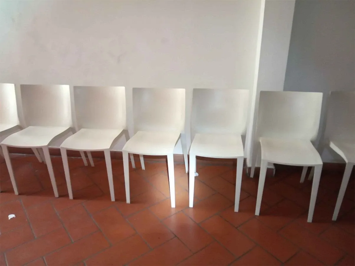 Set of 4 Slick Slick chairs by Philippe Starck (white) 1