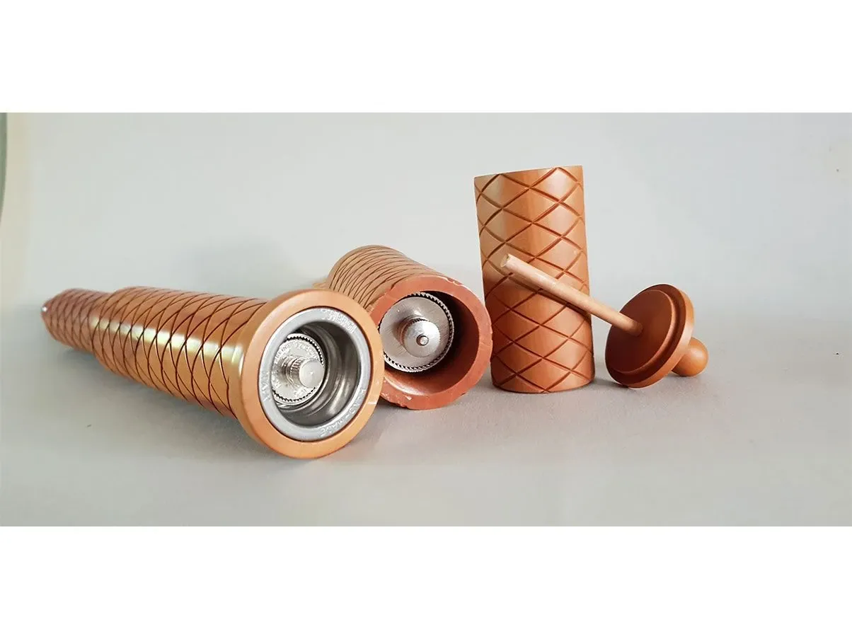 Set macinasale, pepe e portastuzzicadenti in legno, Alessi 2