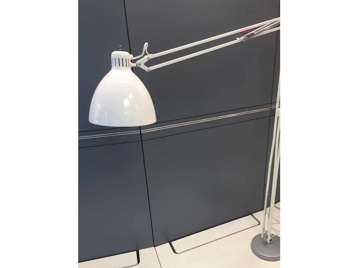 JJ T-R 22 Terra (bianco), Leucos 2