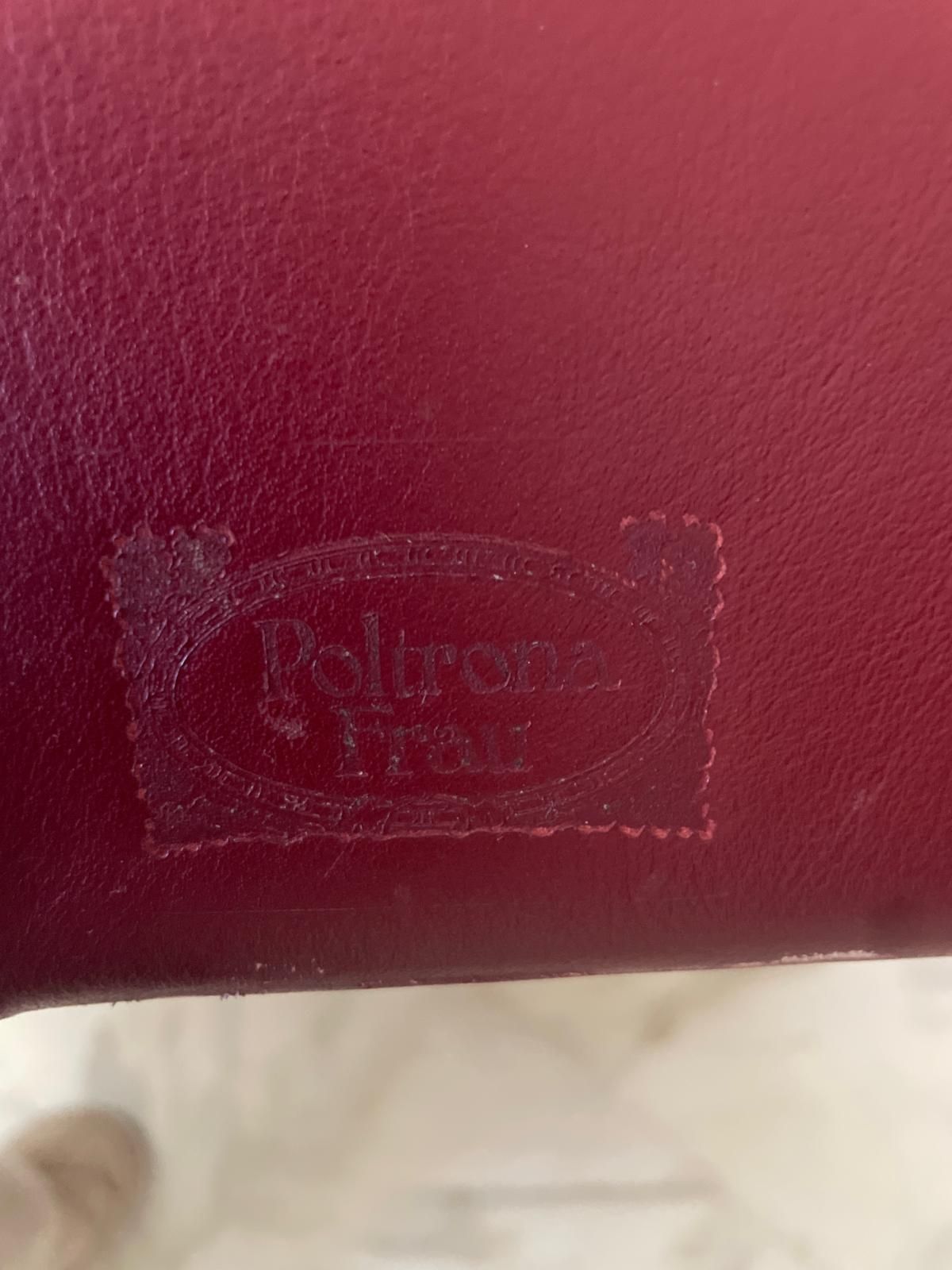 Chester Pouf in leather (burgundy), Poltrona Frau Brand