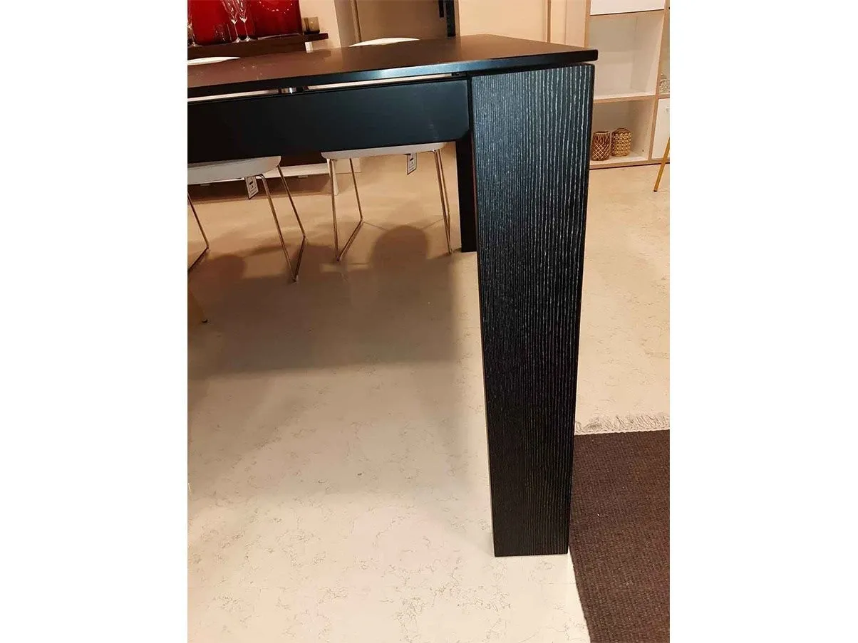 Tavolo quadrato Omnia in legno e vetro (nero) 5