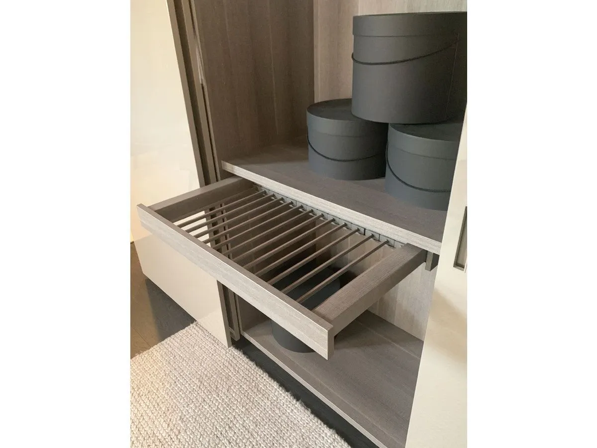 New Entry wardrobe with 3 doors, Poliform 4