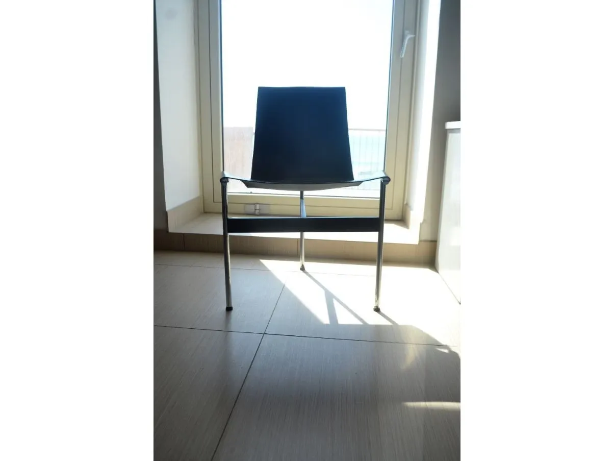 T chair in chromed steel 2
