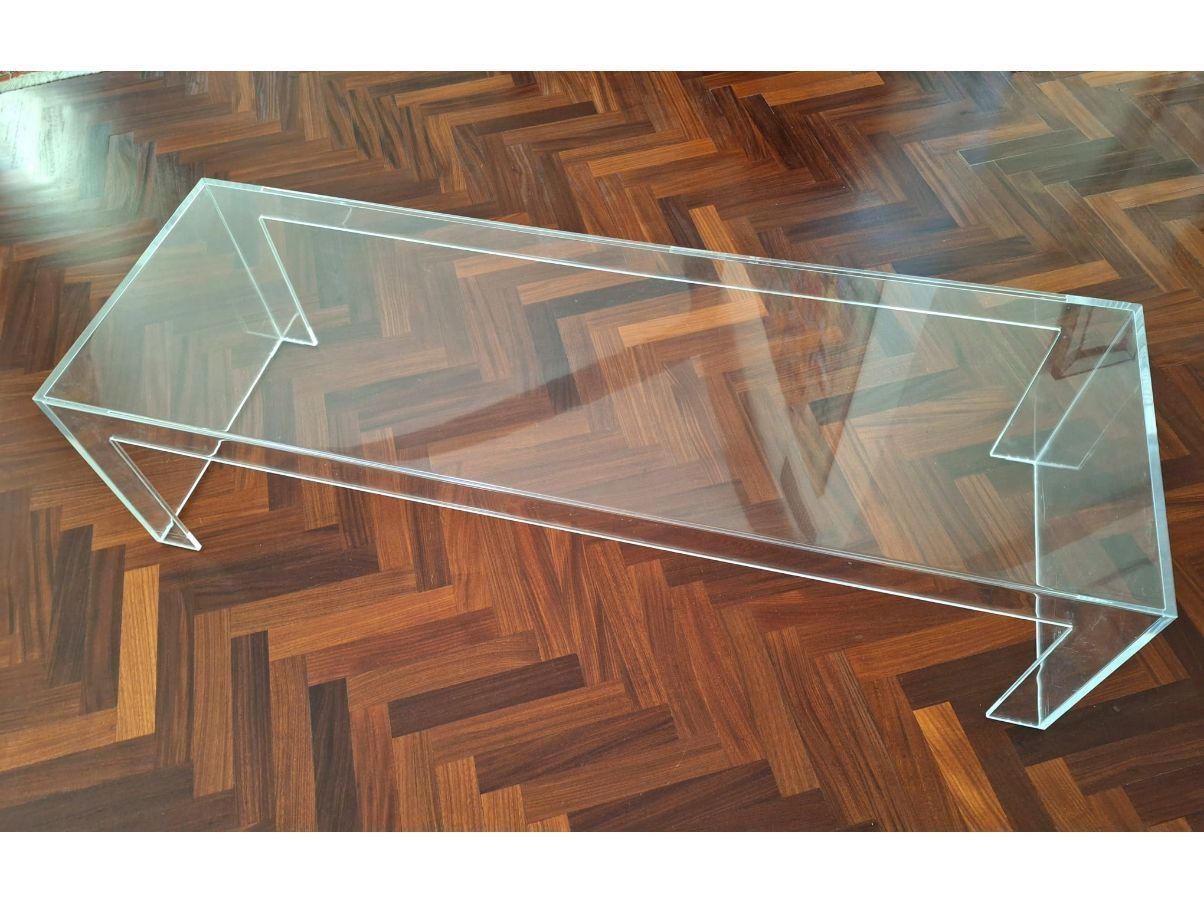 Tavolino Invisible Table Kartell