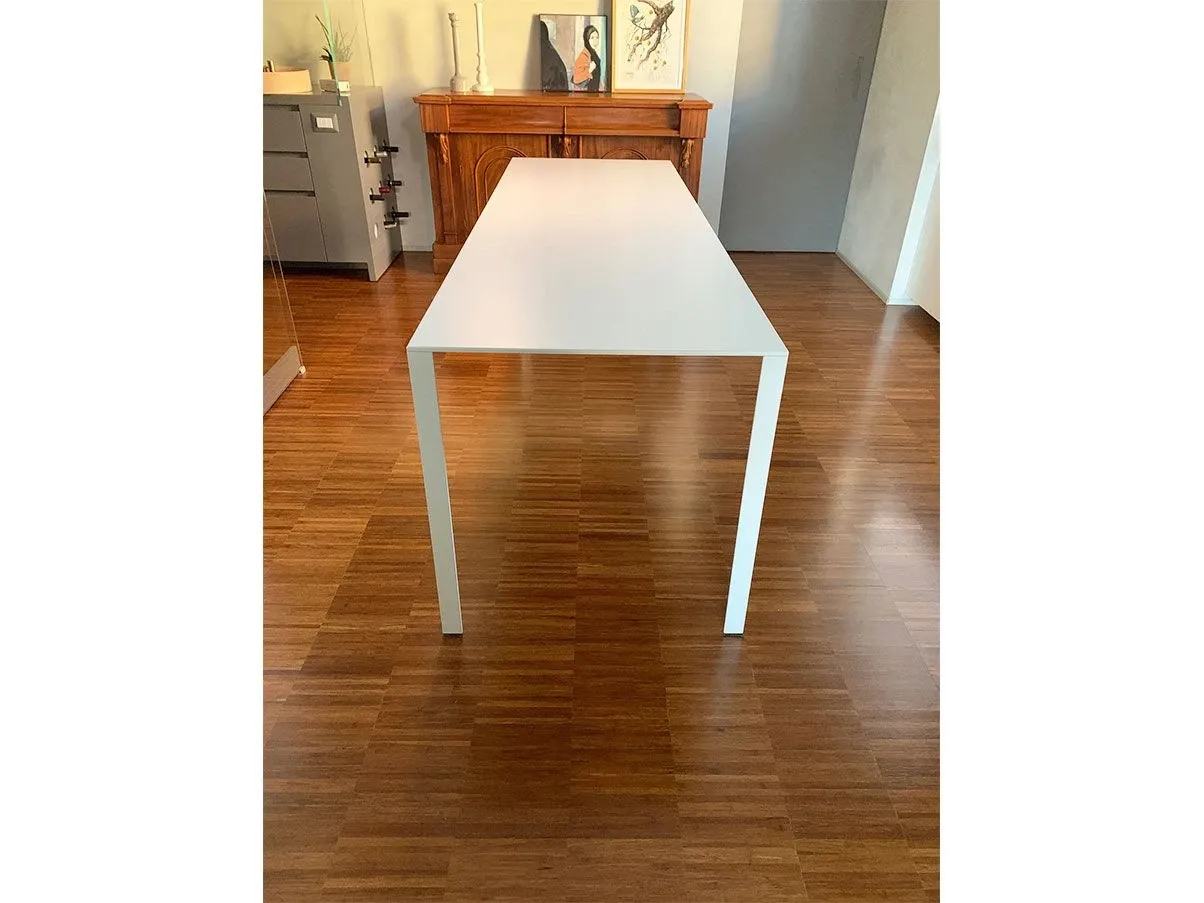 Rectangular table Less (white), Unifor 4