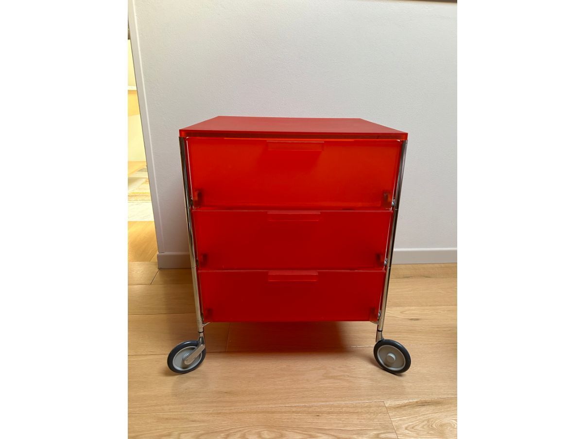 Mobil 3-drawer container/nightstand by Antonio Citterio, Kartell  Main