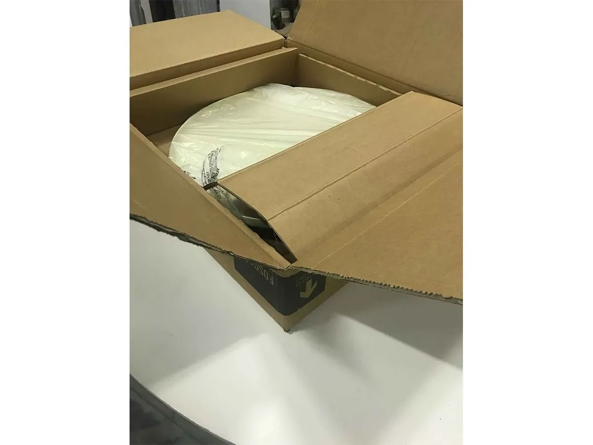 Lampada a luce diffusa Lake in plastica, Foscarini 1