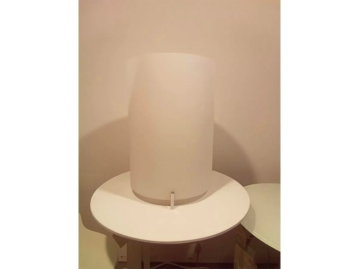 Lampada da tavolo a luce diffusa, Prandina 2