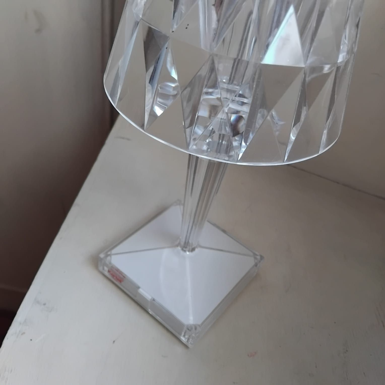 Lampada da tavolo Battery Cristal trasparente, Kartell Side