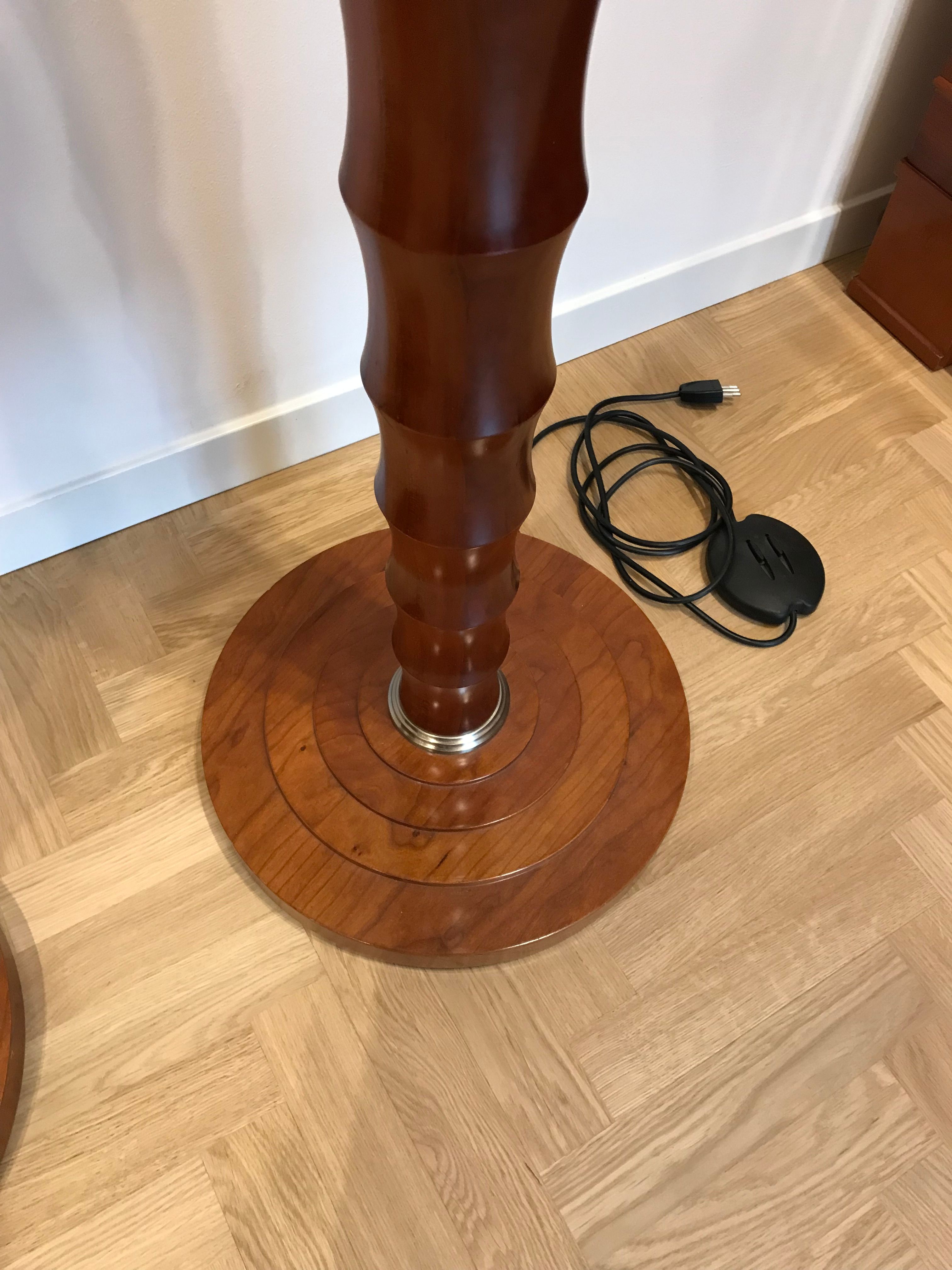 Lampada da terra Palmus in legno massello e vetro di Murano di Leon Krier, Giorgetti Side