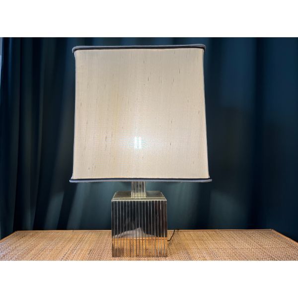 Lampada da tavolo vintage in ottone e tessuto, image