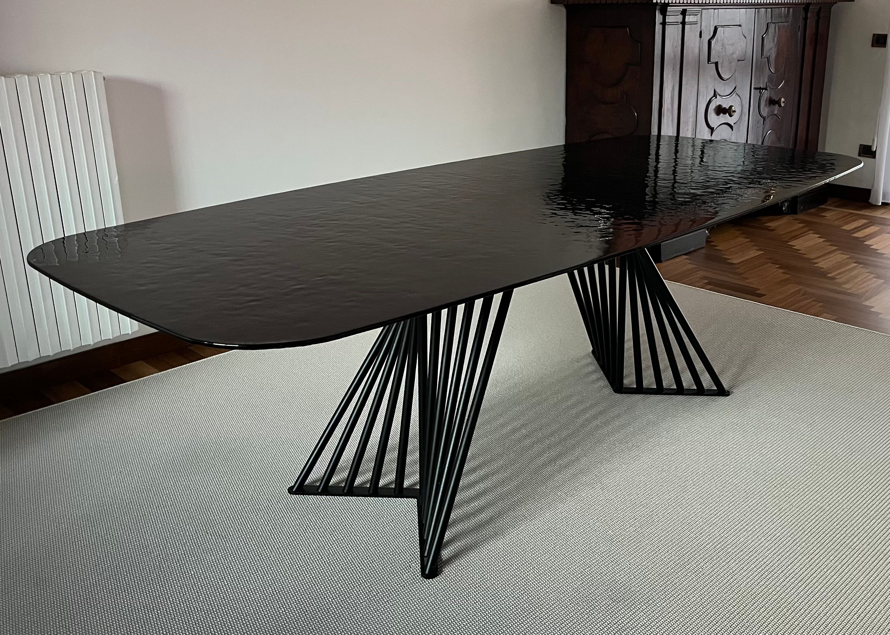 Table rectangulaire Paris en verre et métal Details