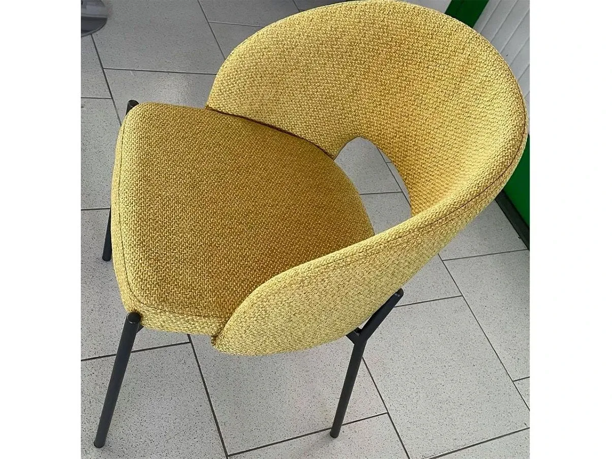 Gepolsterter Stuhl Chanty mit Stoffbezug (gelb) 1