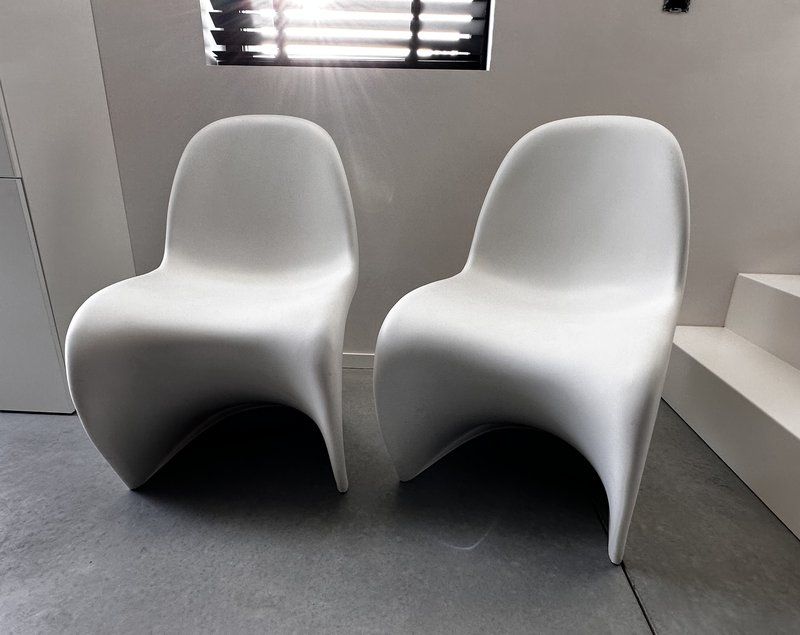  Set 2 sedie Panton Chair di Verner Panton, Vitra image