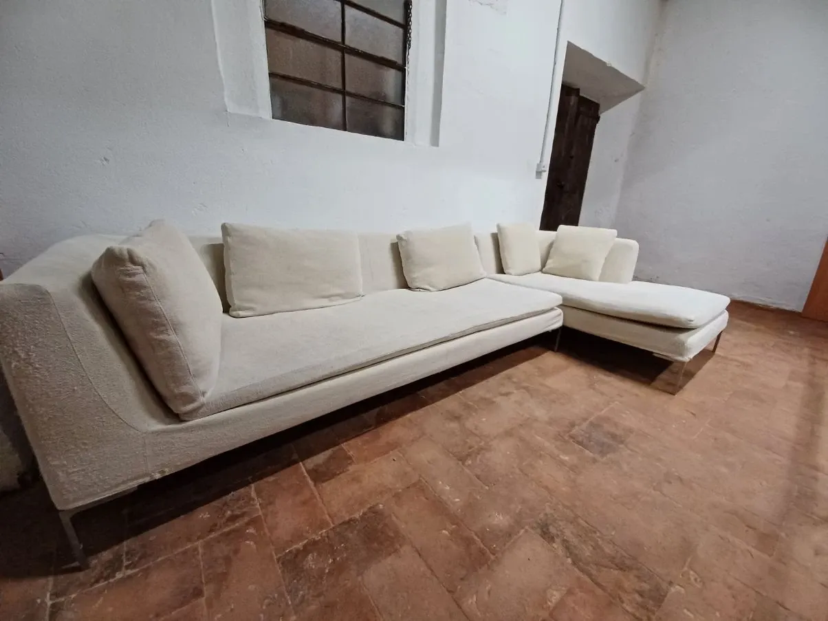 Charles 4-seater corner sofa 2