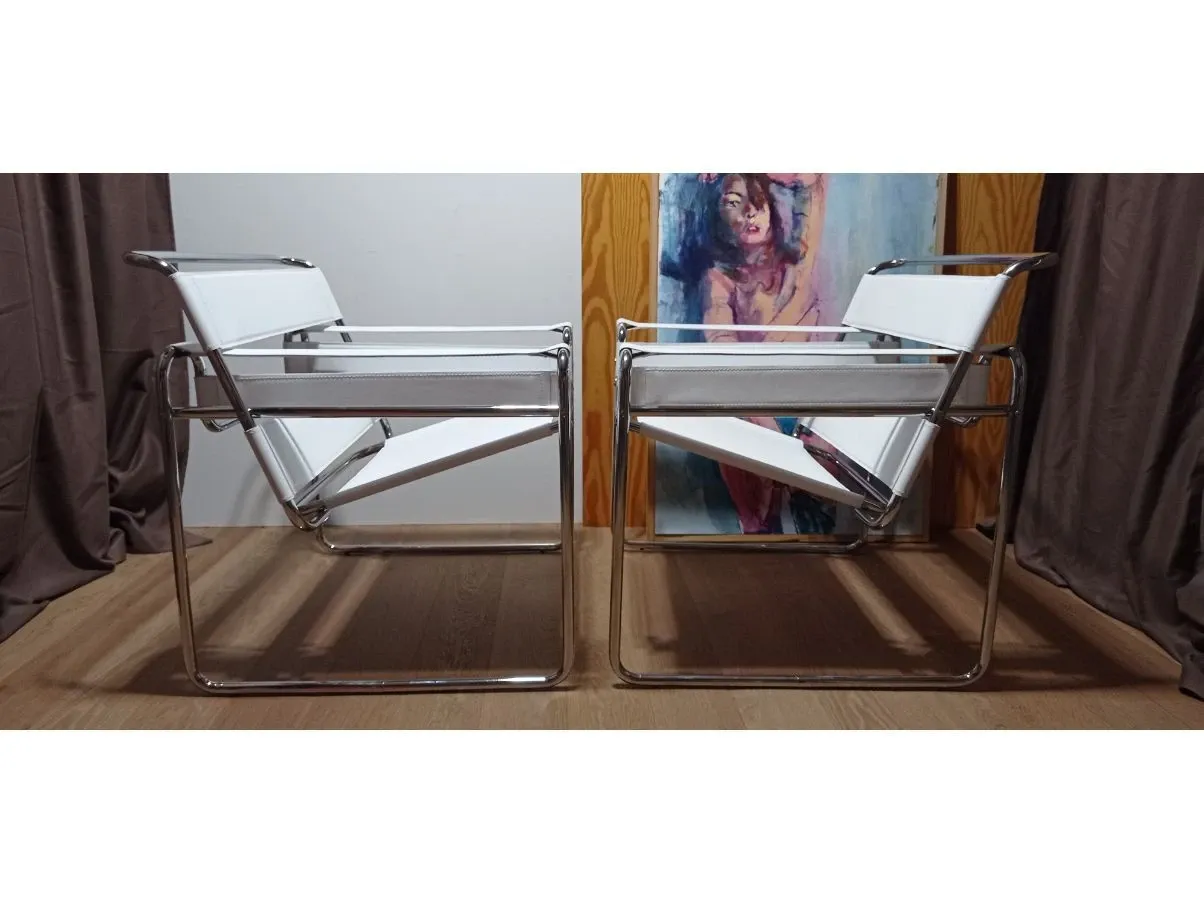 Set of 2 white Wassily armchairs in leather, Alivar 4