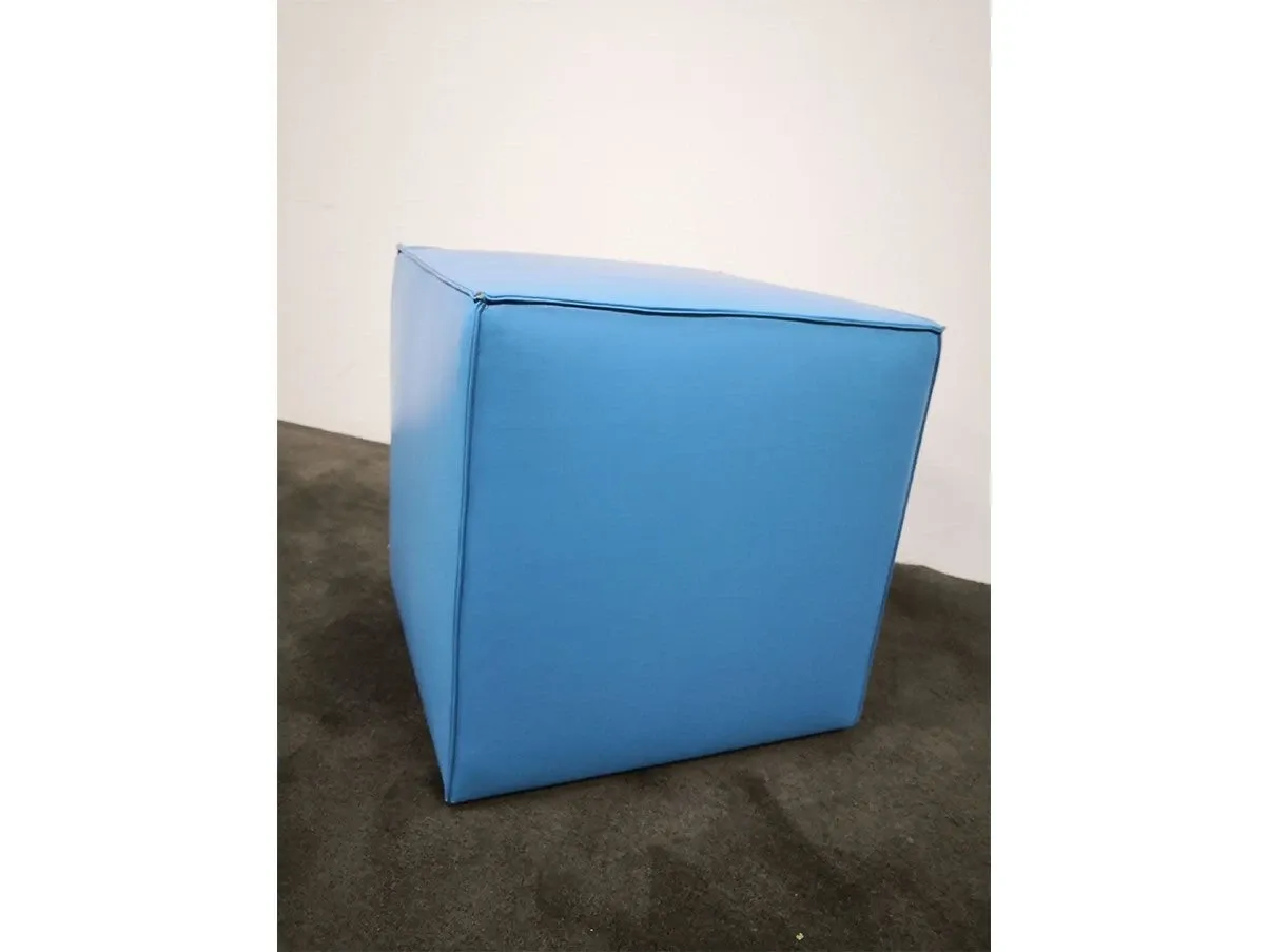 Pouf XS Inuit cubico in pelle (azzurro), Ivano Redaelli 