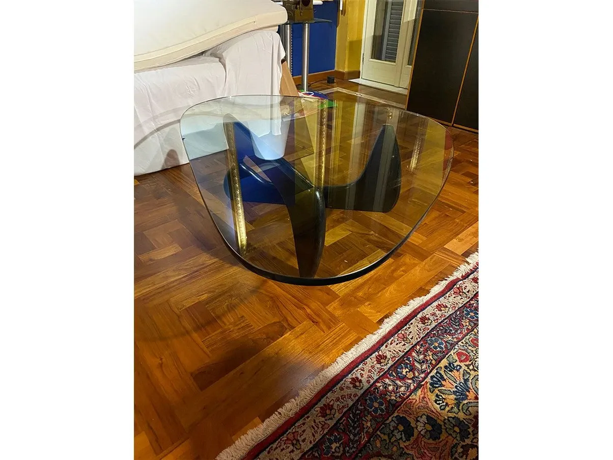 Tavolino triangolare vintage in vetro e legno frassino (nero) 1