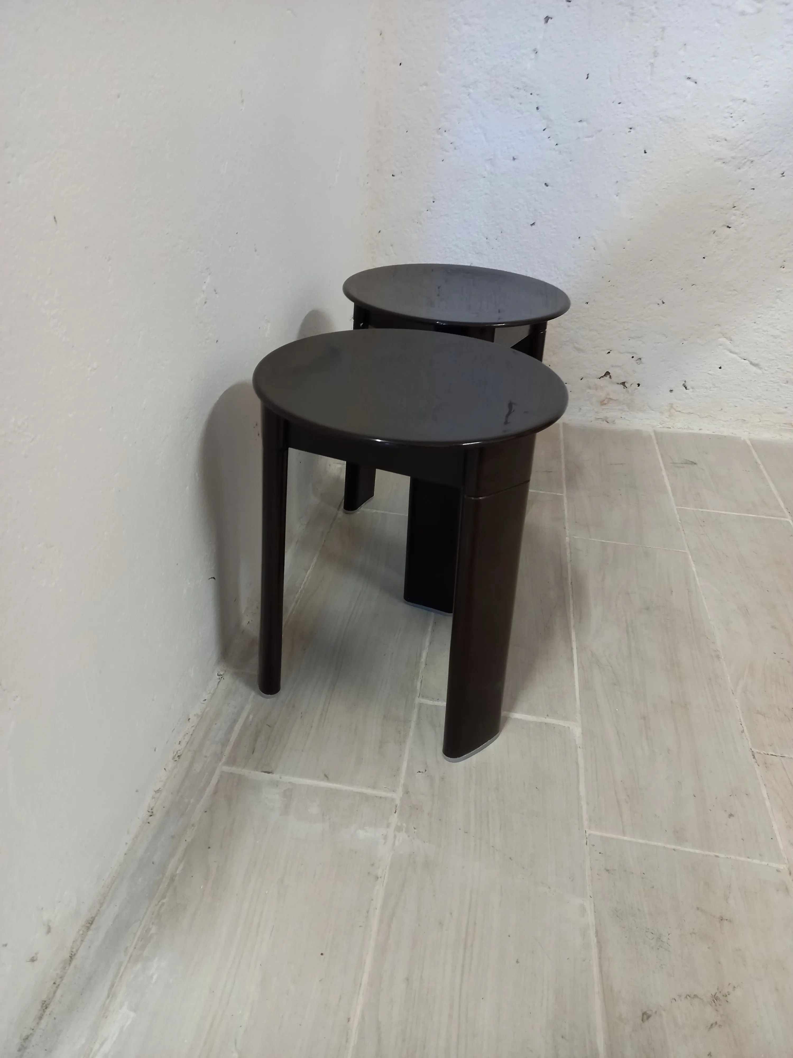 Set of 2 vintage stools (80s), 3