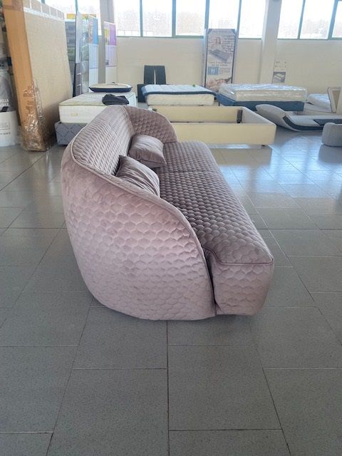3 Seater Removable Cover Sofa in Antique Pink Defects