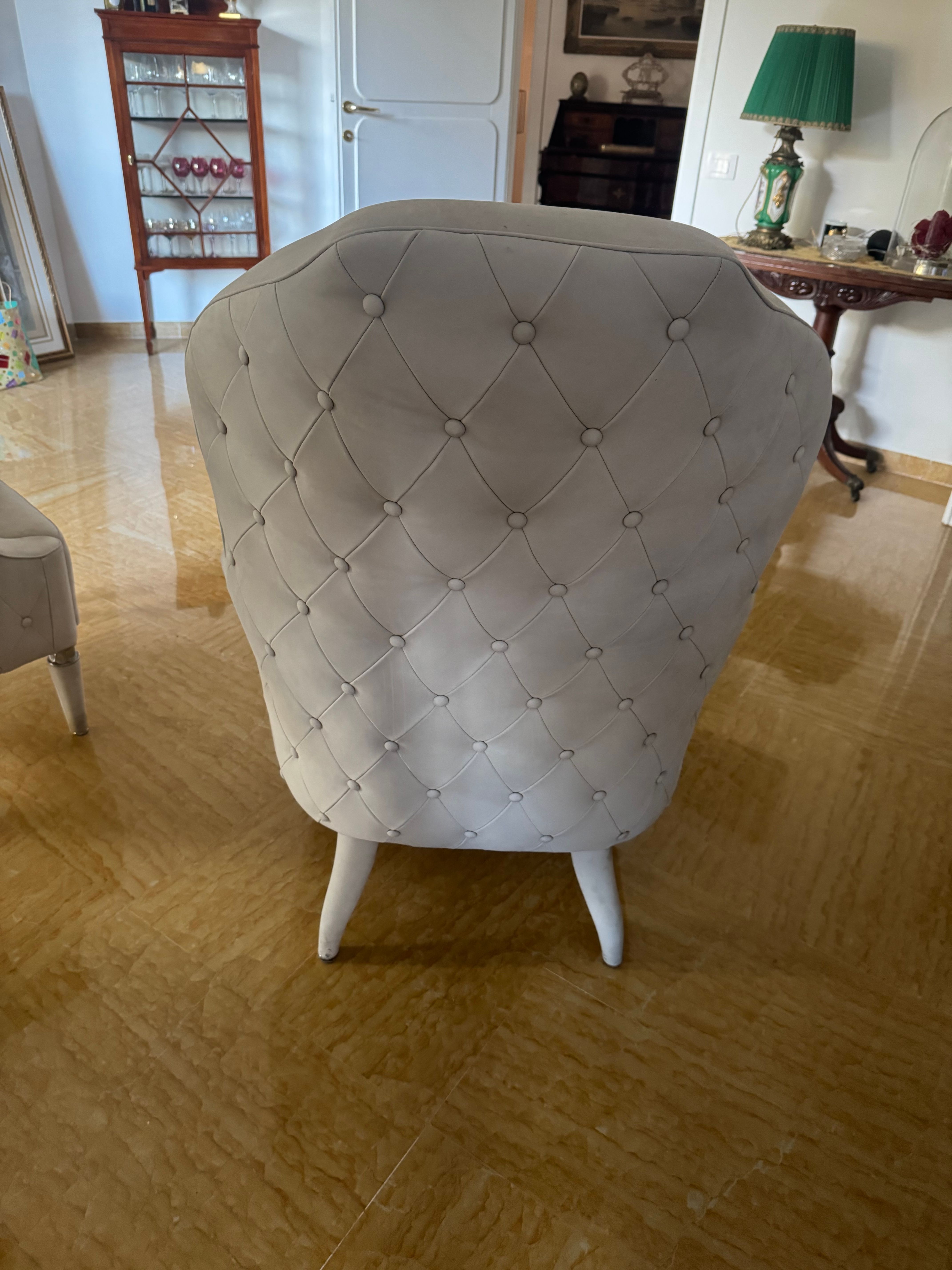 Cavalli IPE beige armchair Details