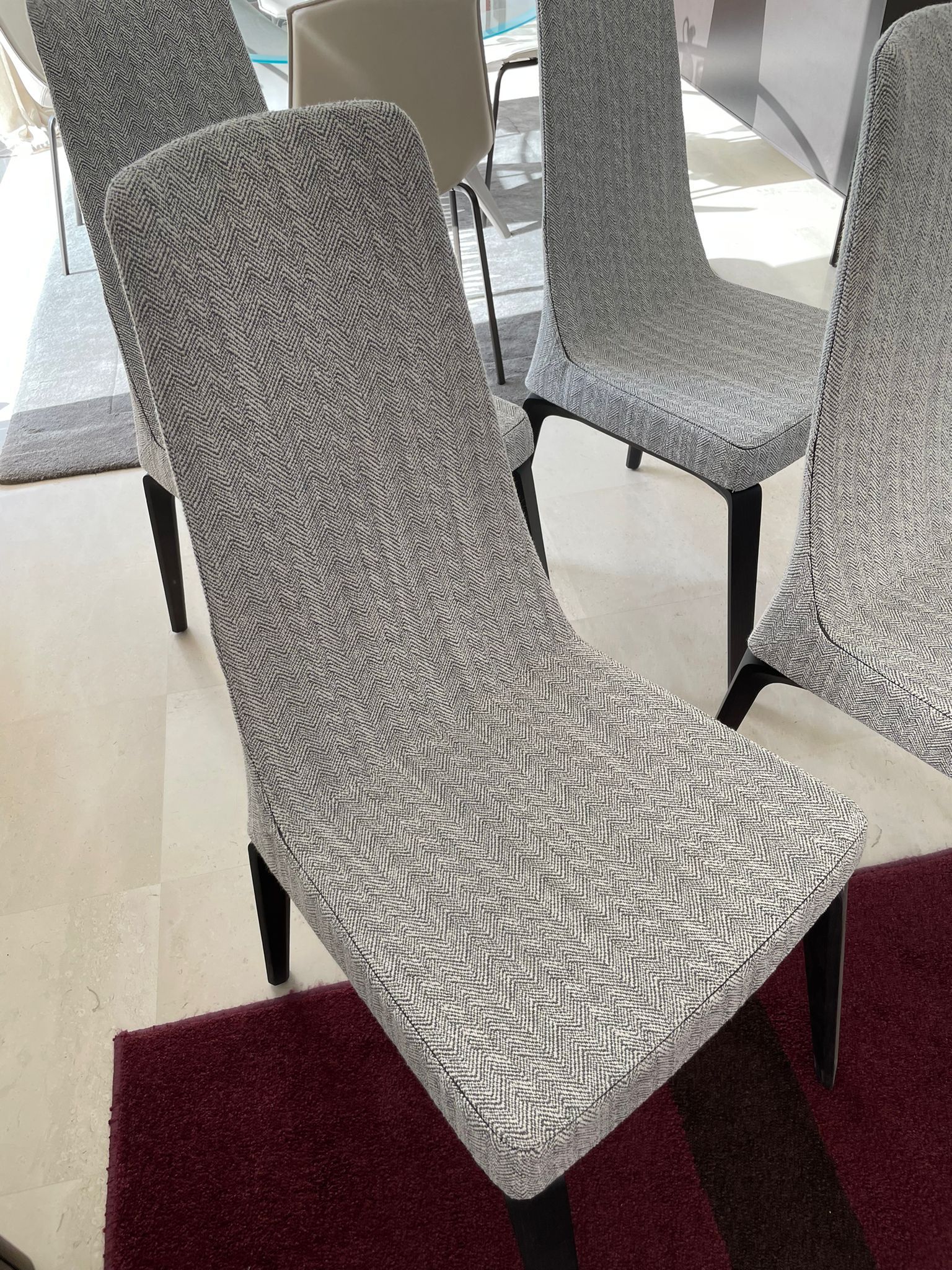 Set of 4 Blade chairs in fabric, Giorgetti  Side